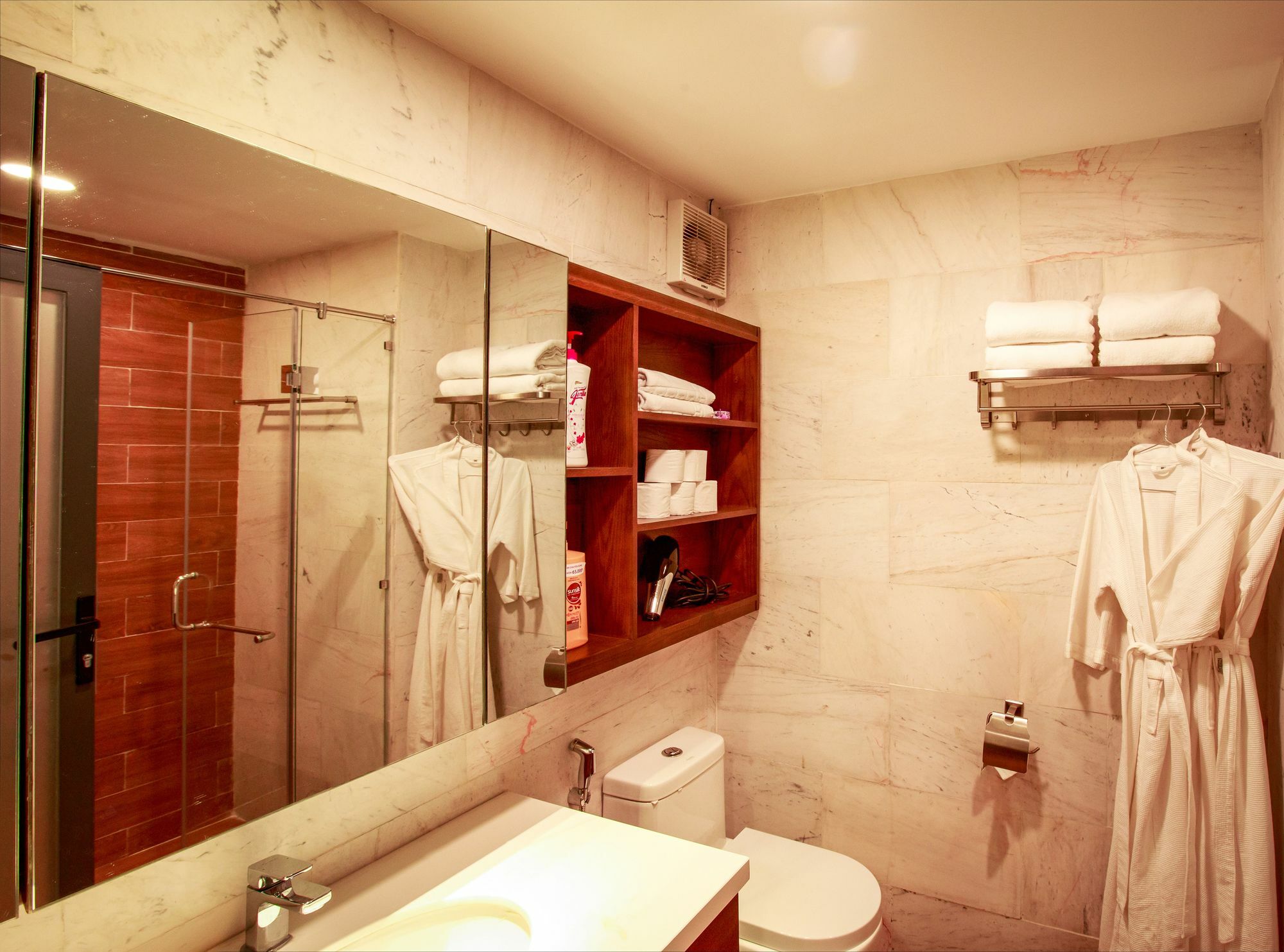הו צ'י מין סיטי Byla Apartment מראה חיצוני תמונה